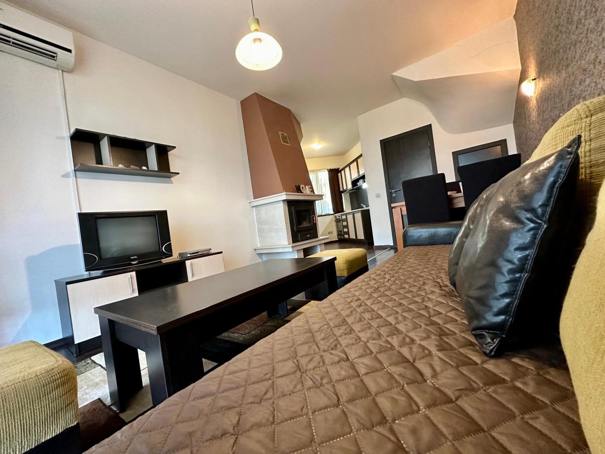 Menada Imperial Heights Villas ซันนีบีช ภายนอก รูปภาพ