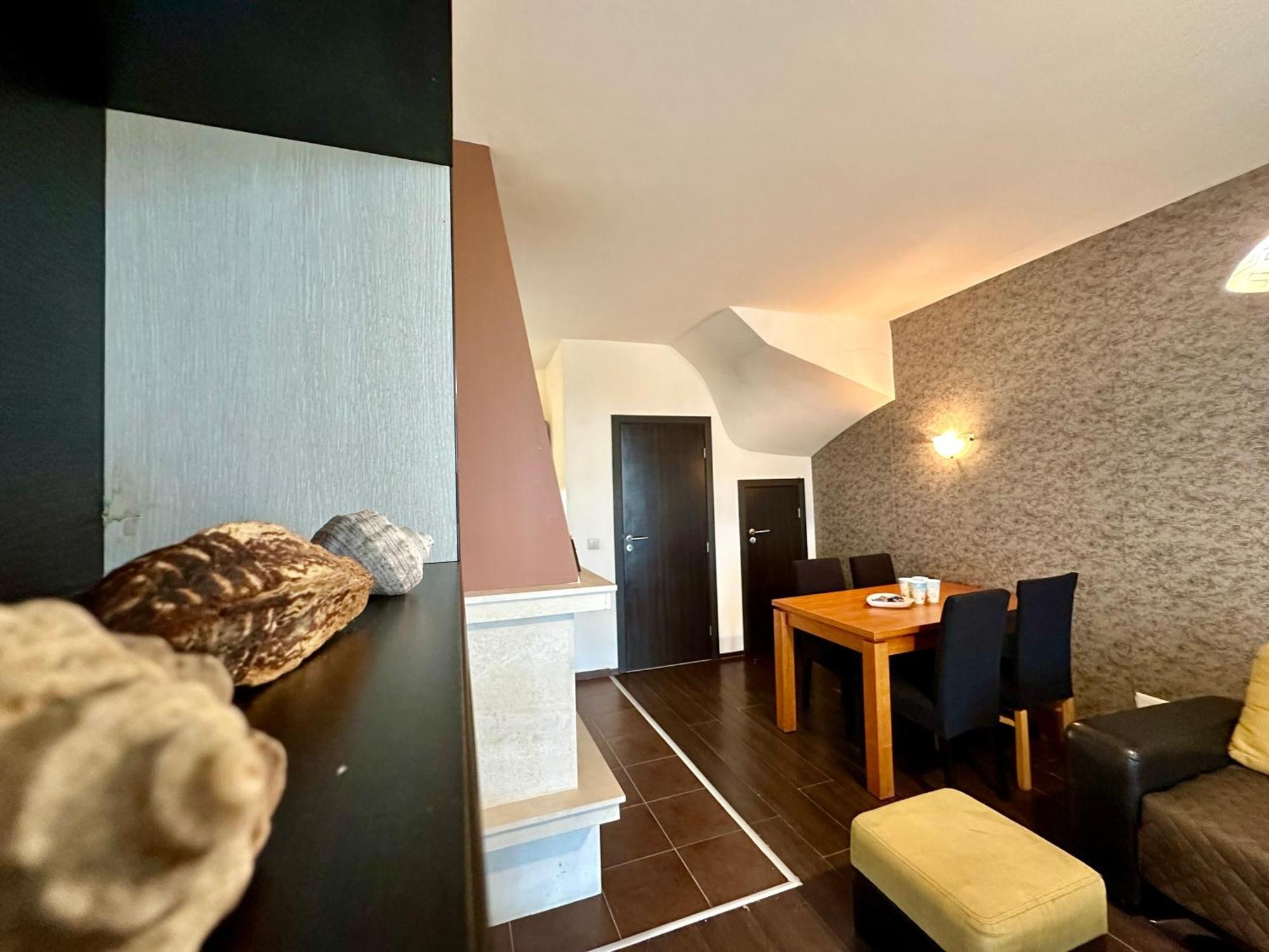 Menada Imperial Heights Villas ซันนีบีช ภายนอก รูปภาพ
